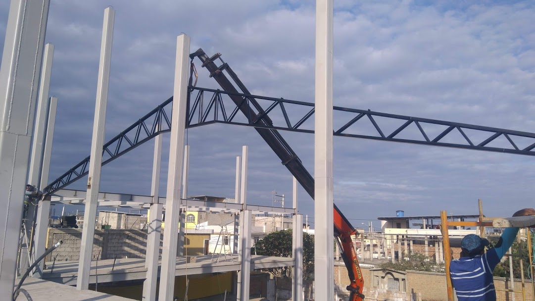 MONTAJE DE CERCHAS PARA ESTRUCTURA