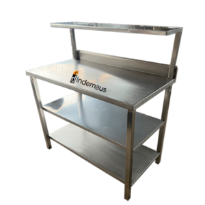 mesa en acero inoxidable
